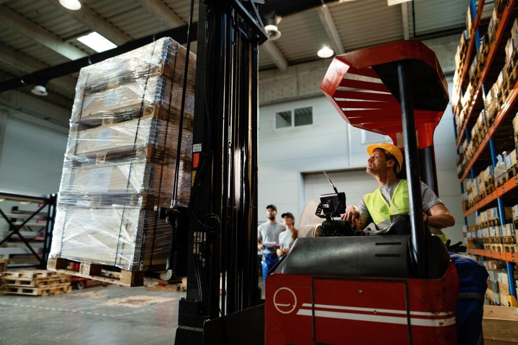 Operator Forklift